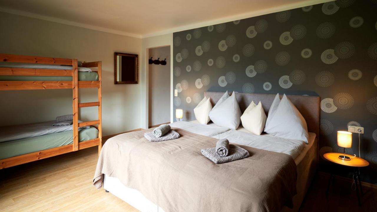Jeff'S - Rooms With A Mountain View Bad Goisern Extérieur photo