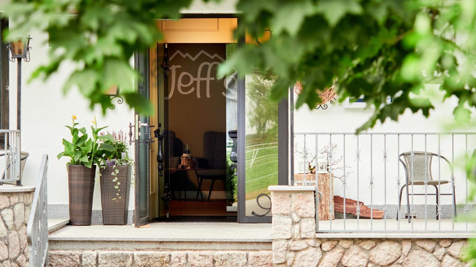 Jeff'S - Rooms With A Mountain View Bad Goisern Extérieur photo